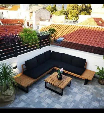 Rooftop Villa Kastela
